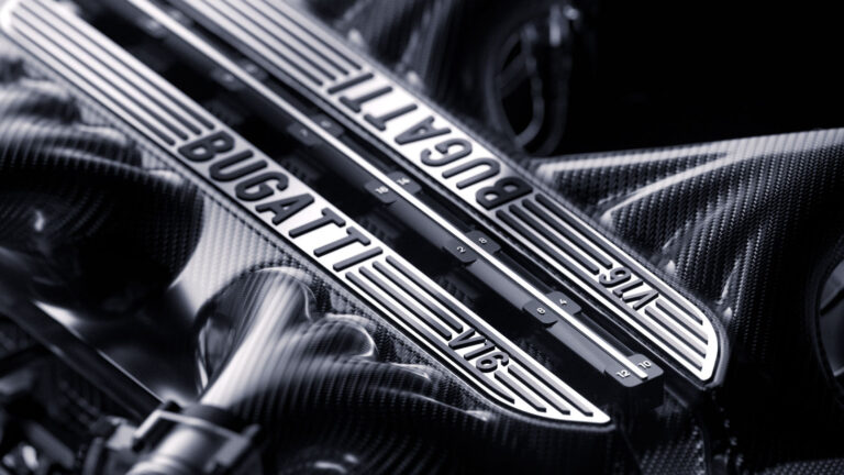 ตำนานบทใหม่ของบูกัตติ: Bugatti เผยโฉมไฮเปอร์คาร์รุ่นใหม่