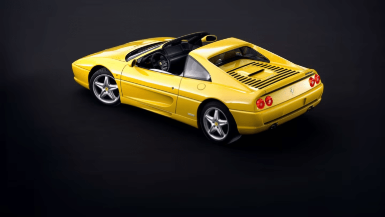 Ferrari F355 ฉลองครบรอบ 30 ปี: ตำนานรถสปอร์ตเครื่องยนต์ V8 วางกลางลำที่ยิ่งใหญ่ที่สุดของเฟอร์รารี่
